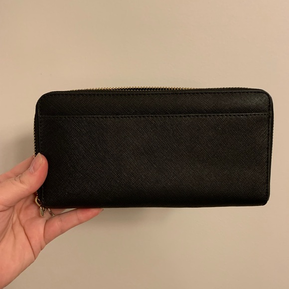 Kate Spade Wallet - Picture 4 of 4